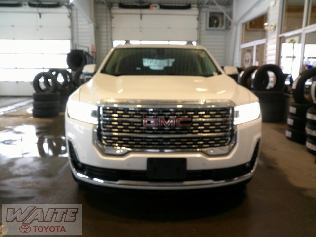 Used 2023 GMC Acadia Denali w/ Denali Ultimate Package image 7