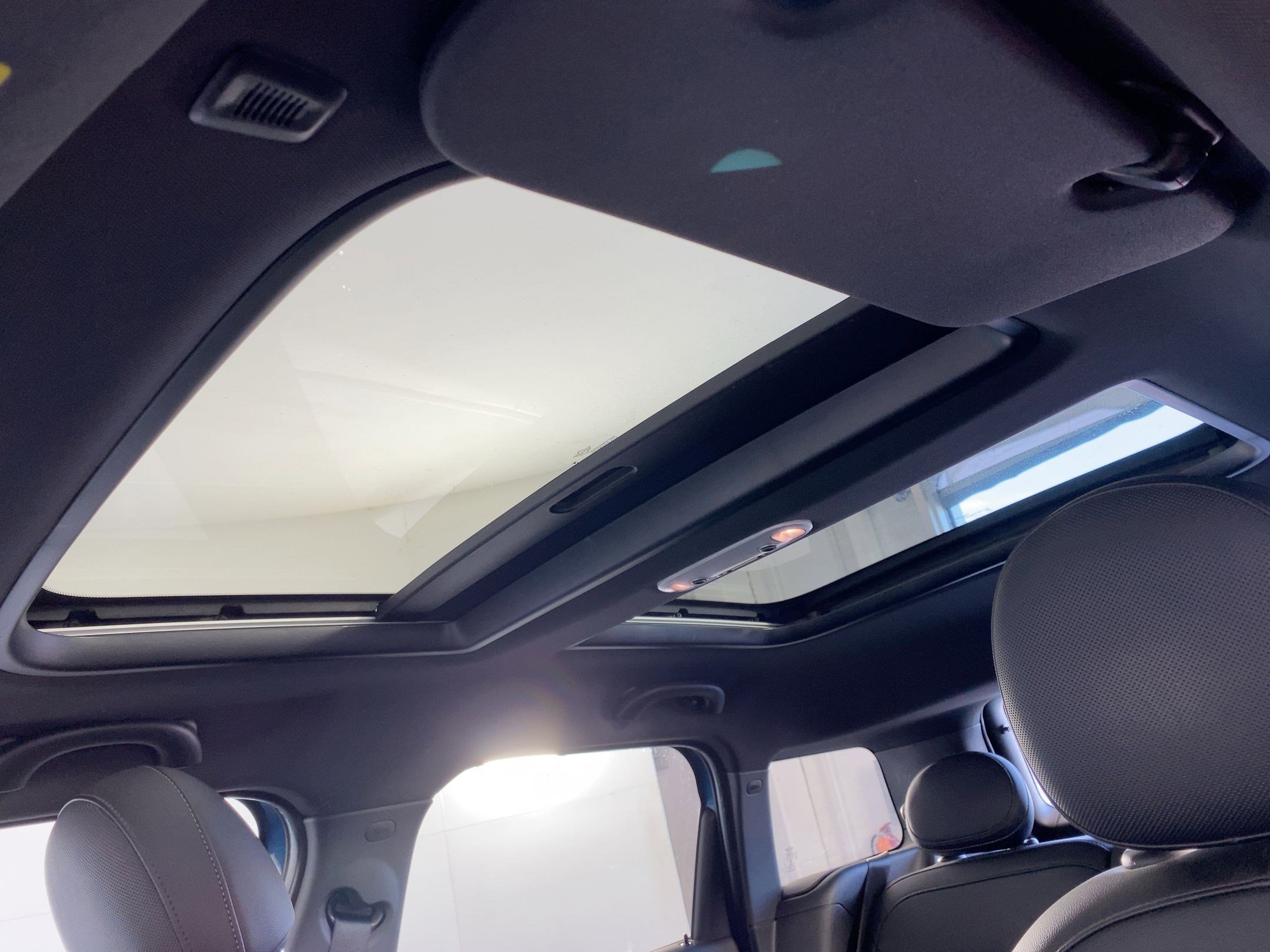 Used 2021 MINI Cooper Countryman Oxford Edition image 12