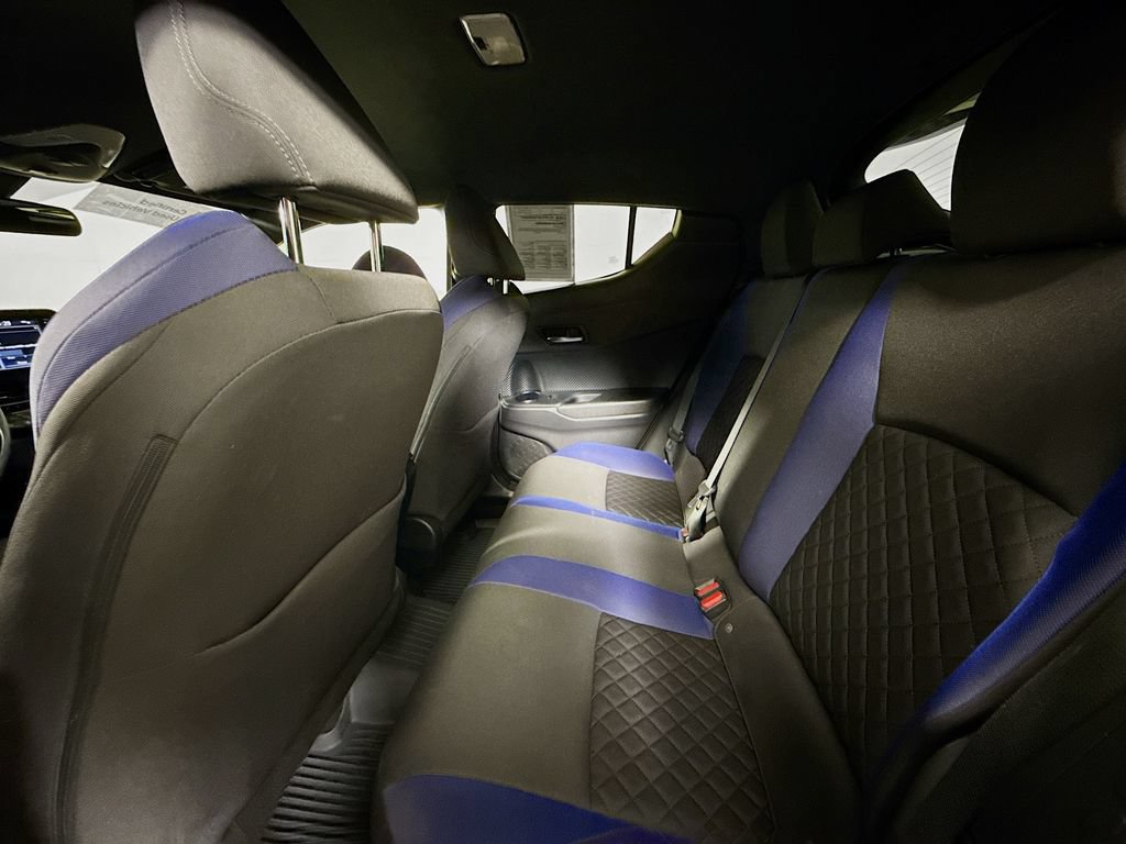 Used 2021 Toyota C-HR XLE FWD image 24