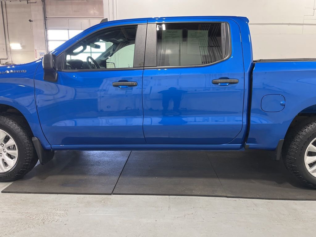 Certified 2023 Chevrolet Silverado 1500 Custom image 4