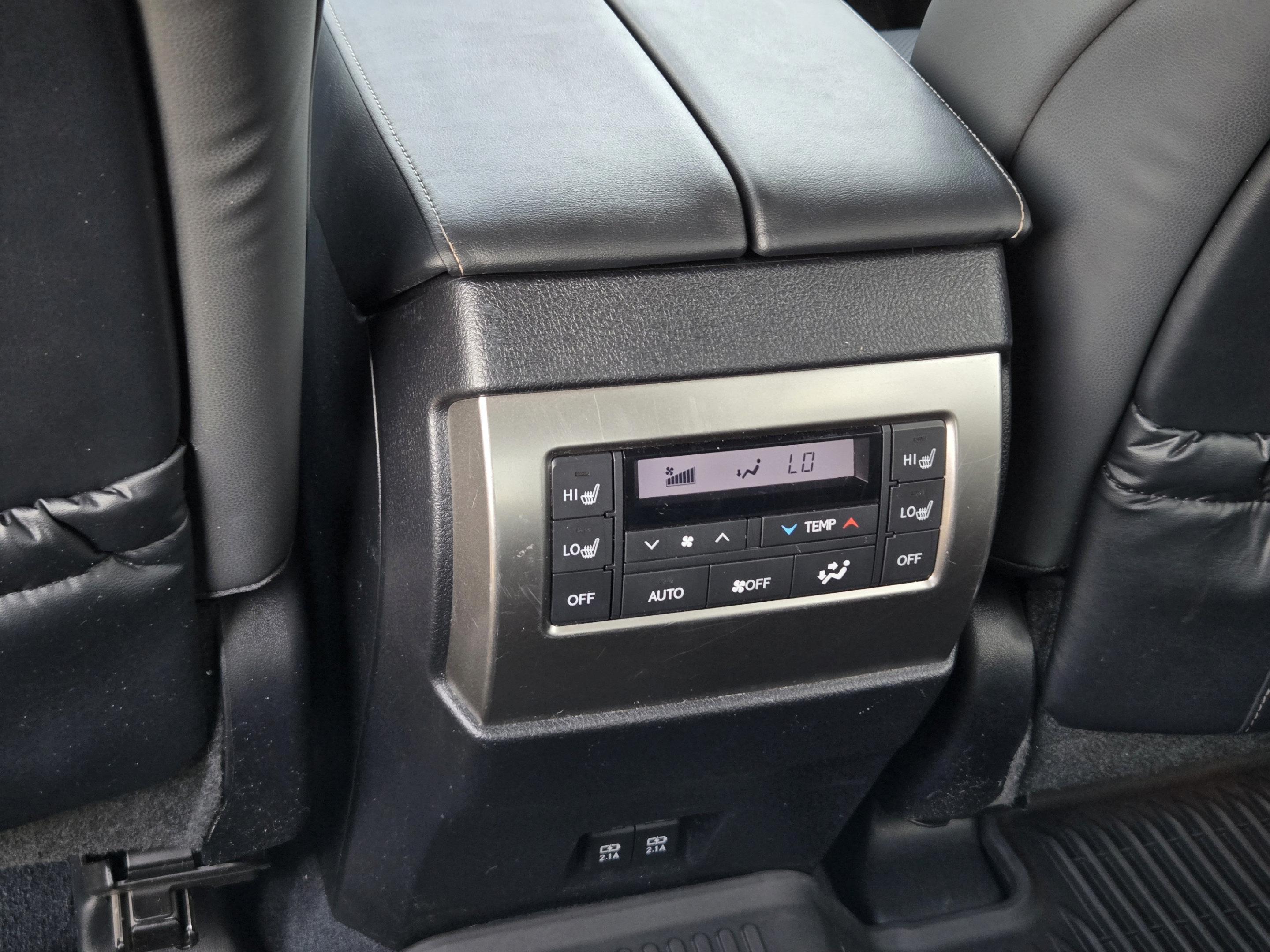 Used 2023 Lexus GX 460 Premium AWD/4WD image 29