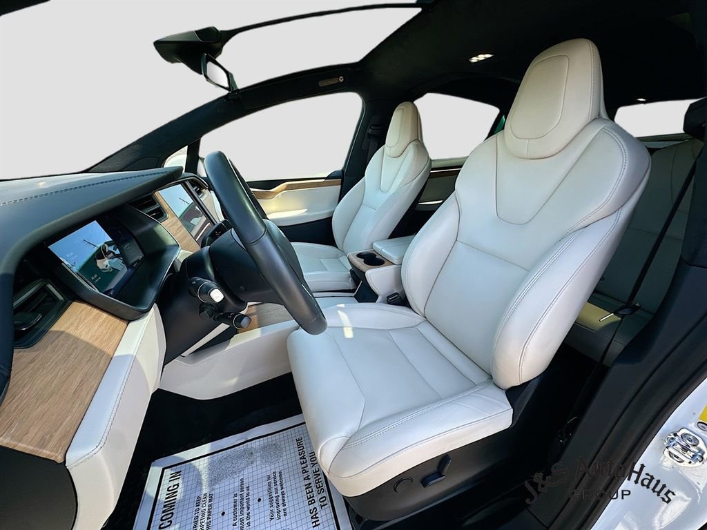 Used 2019 Tesla Model X Long Range image 11