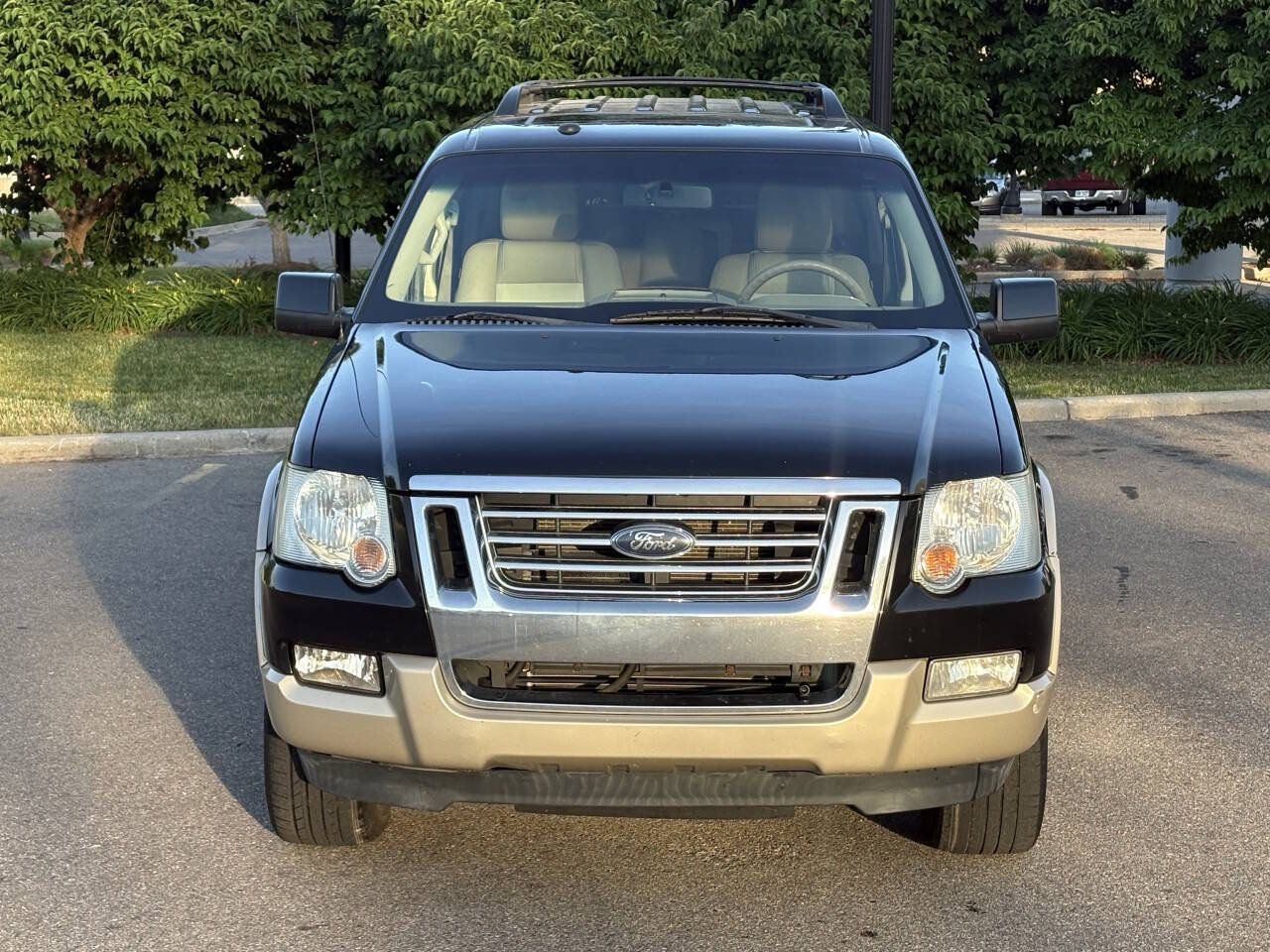 Used 2010 Ford Explorer Eddie Bauer AWD/4WD image 5