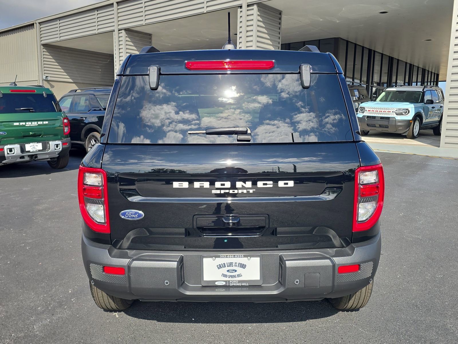 New 2025 Ford Bronco Sport Outer Banks image 5