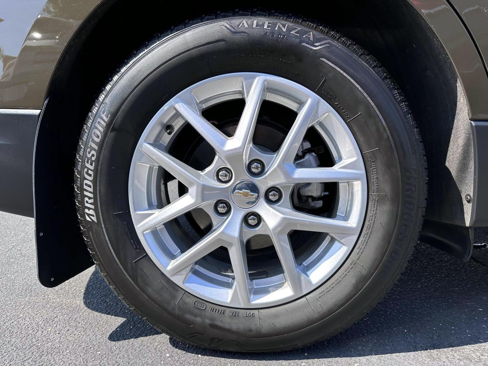 Used 2023 Chevrolet Equinox LT AWD/4WD image 6