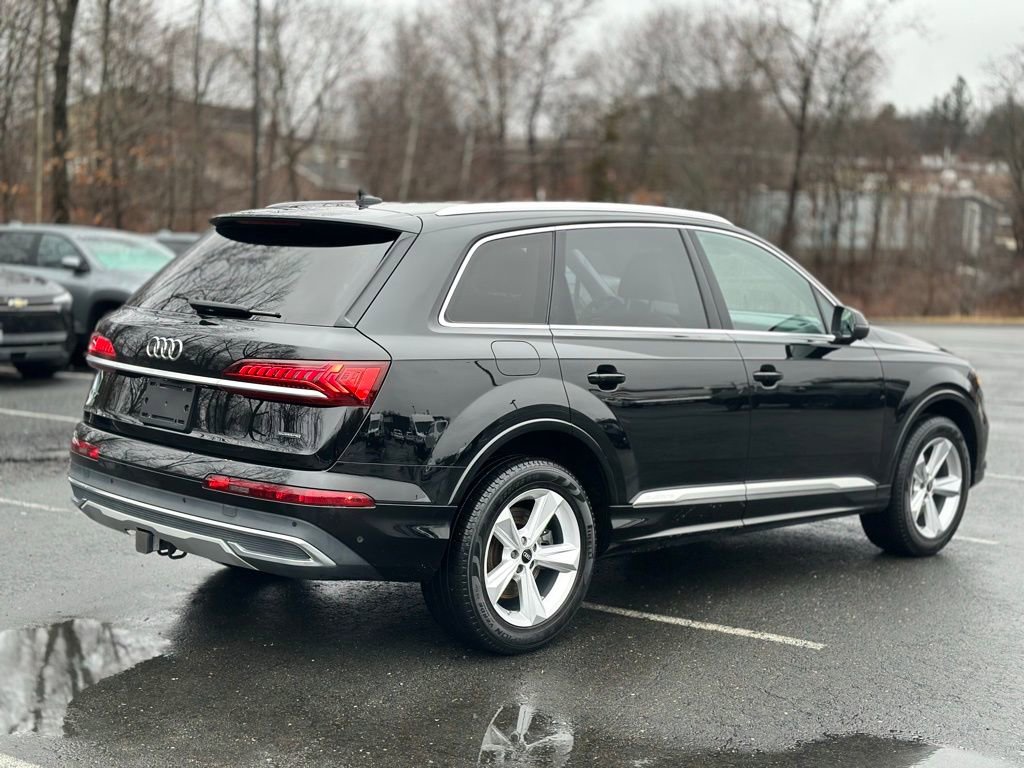 Used 2023 Audi Q7 2.0T Premium Plus w/ Premium Plus Package AWD/4WD image 6