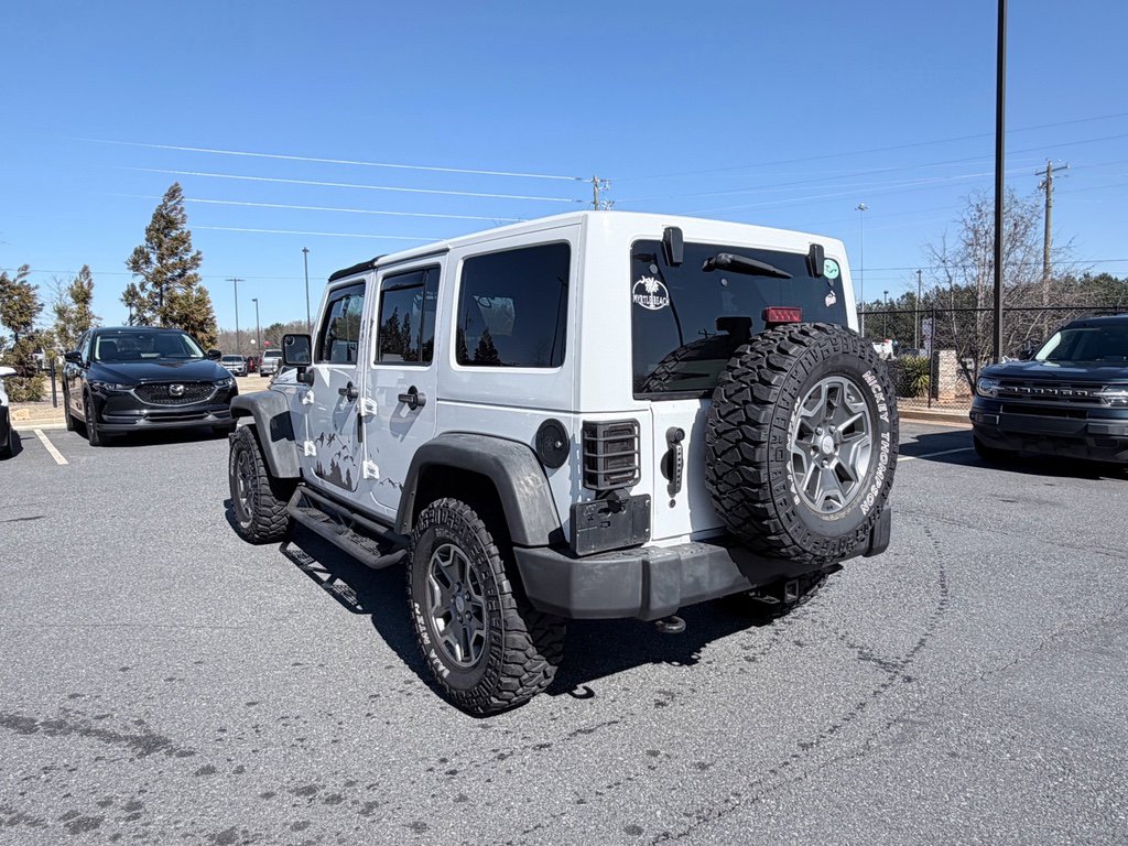 Used 2014 Jeep Wrangler Unlimited Rubicon w/ Connectivity Group AWD/4WD image 7