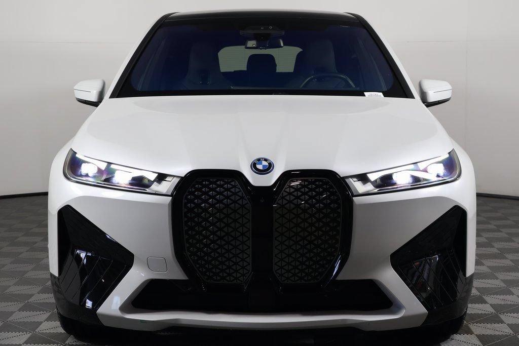 Certified 2025 BMW iX xDrive50 AWD/4WD image 2
