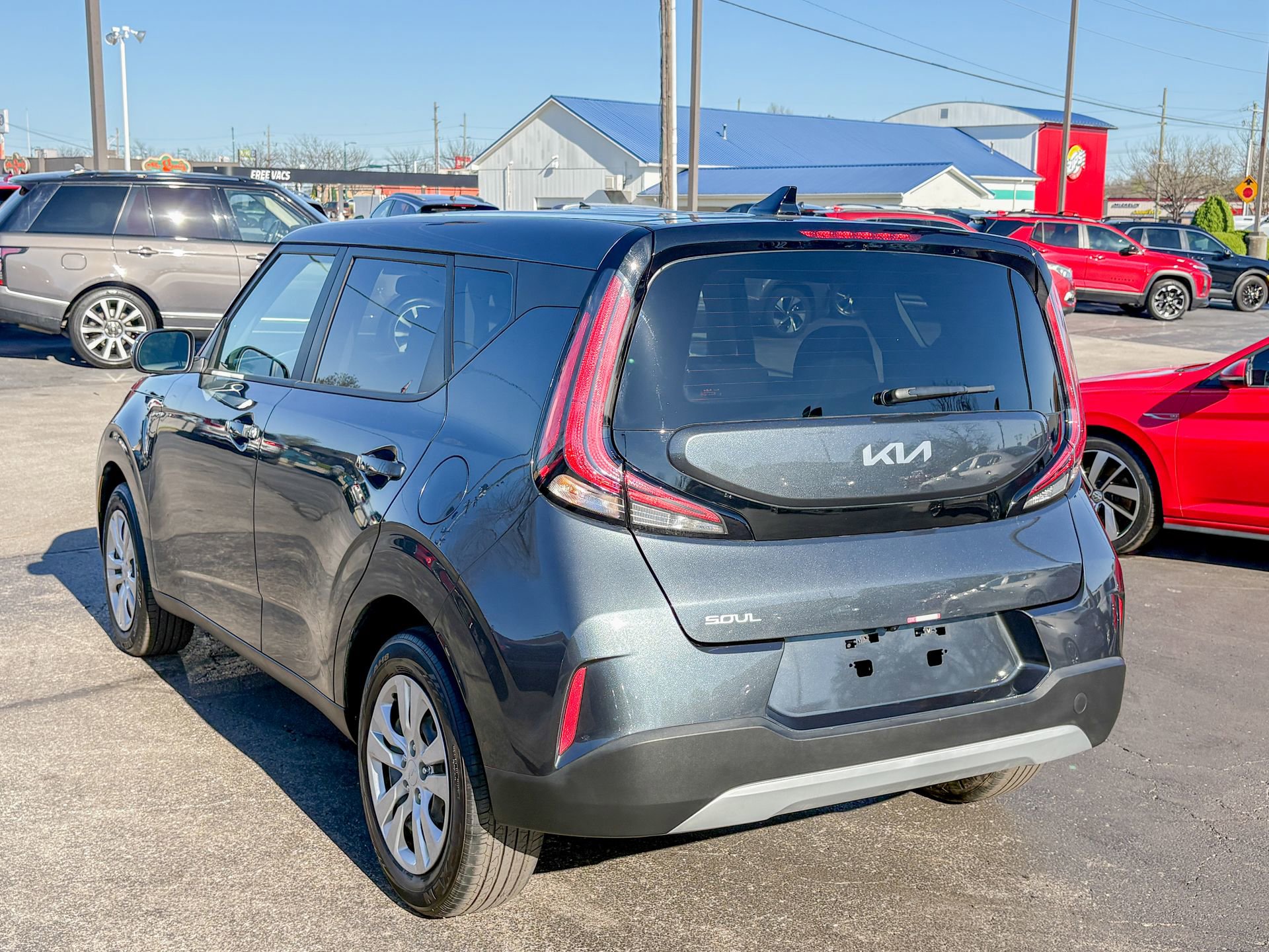 Used 2025 Kia Soul LX FWD image 8