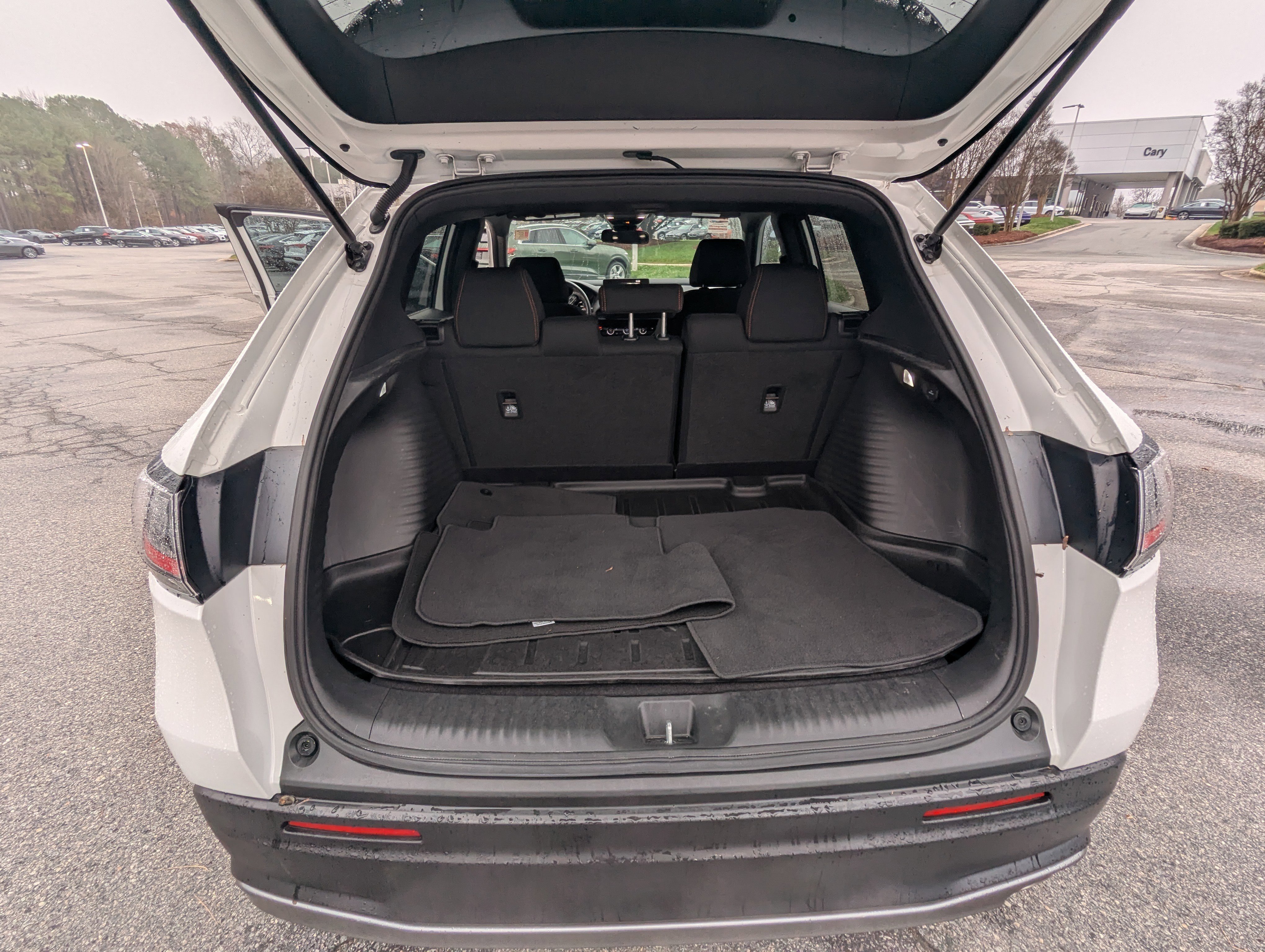 Used 2023 Honda HR-V Sport image 14