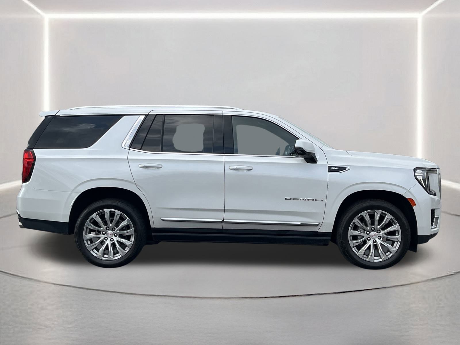 Used 2023 GMC Yukon Denali w/ Max Trailering Package image 30