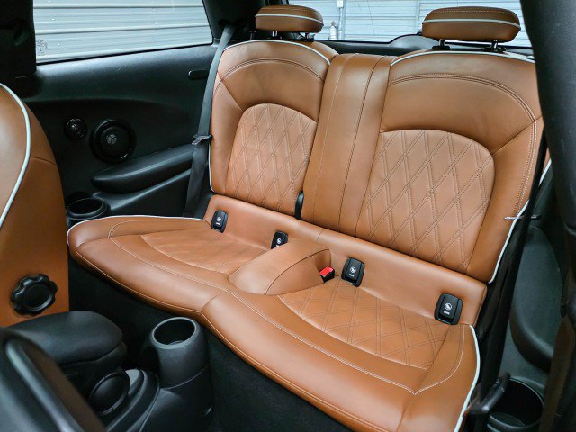 Used 2023 MINI Cooper SE FWD image 15