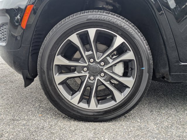 Used 2024 Jeep Grand Cherokee Overland w/ Adv Protech Group III image 10