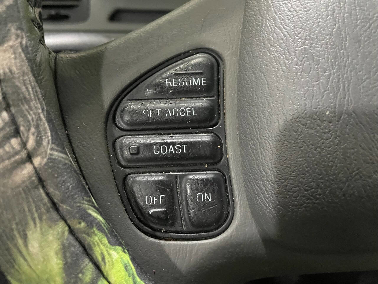 Used 2004 Mercury Grand Marquis LS image 36
