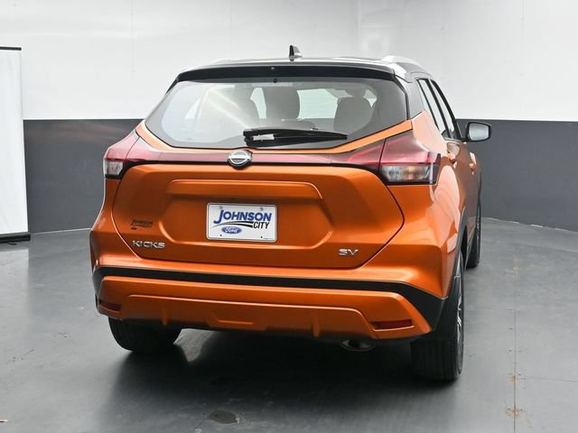 Used 2024 Nissan Kicks SV FWD image 8