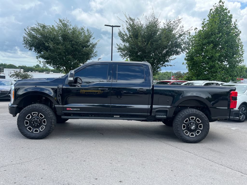 Used 2023 Ford F250 Lariat w/ Lariat Ultimate Package AWD/4WD image 5
