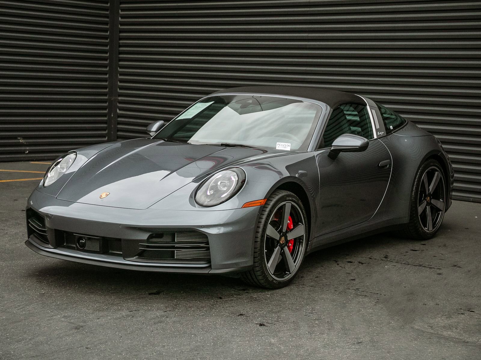 Used 2026 Porsche 911 Targa 4S image 1