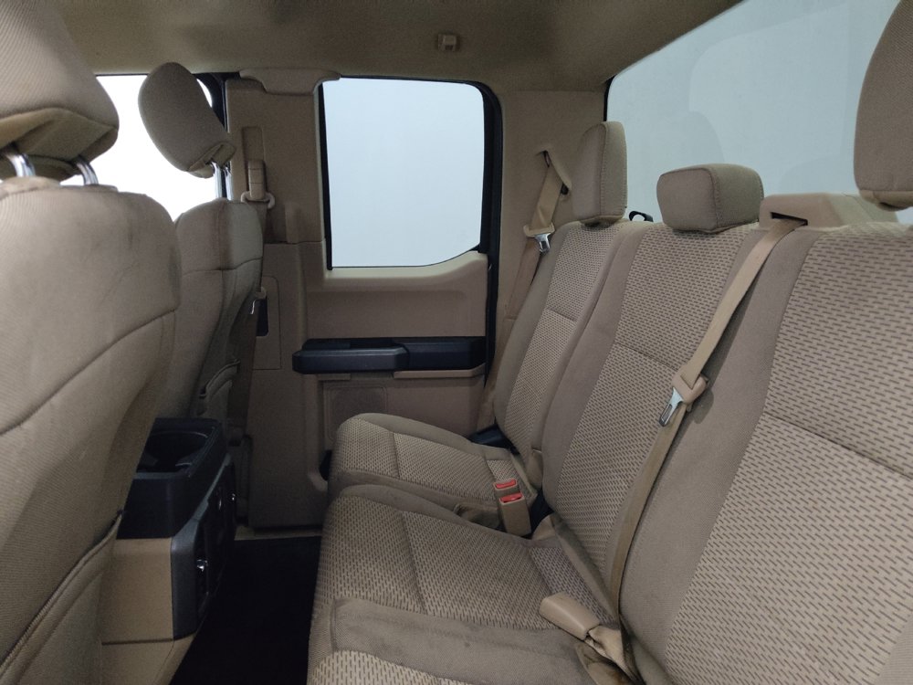 Used 2017 Ford F150 XLT AWD/4WD image 18