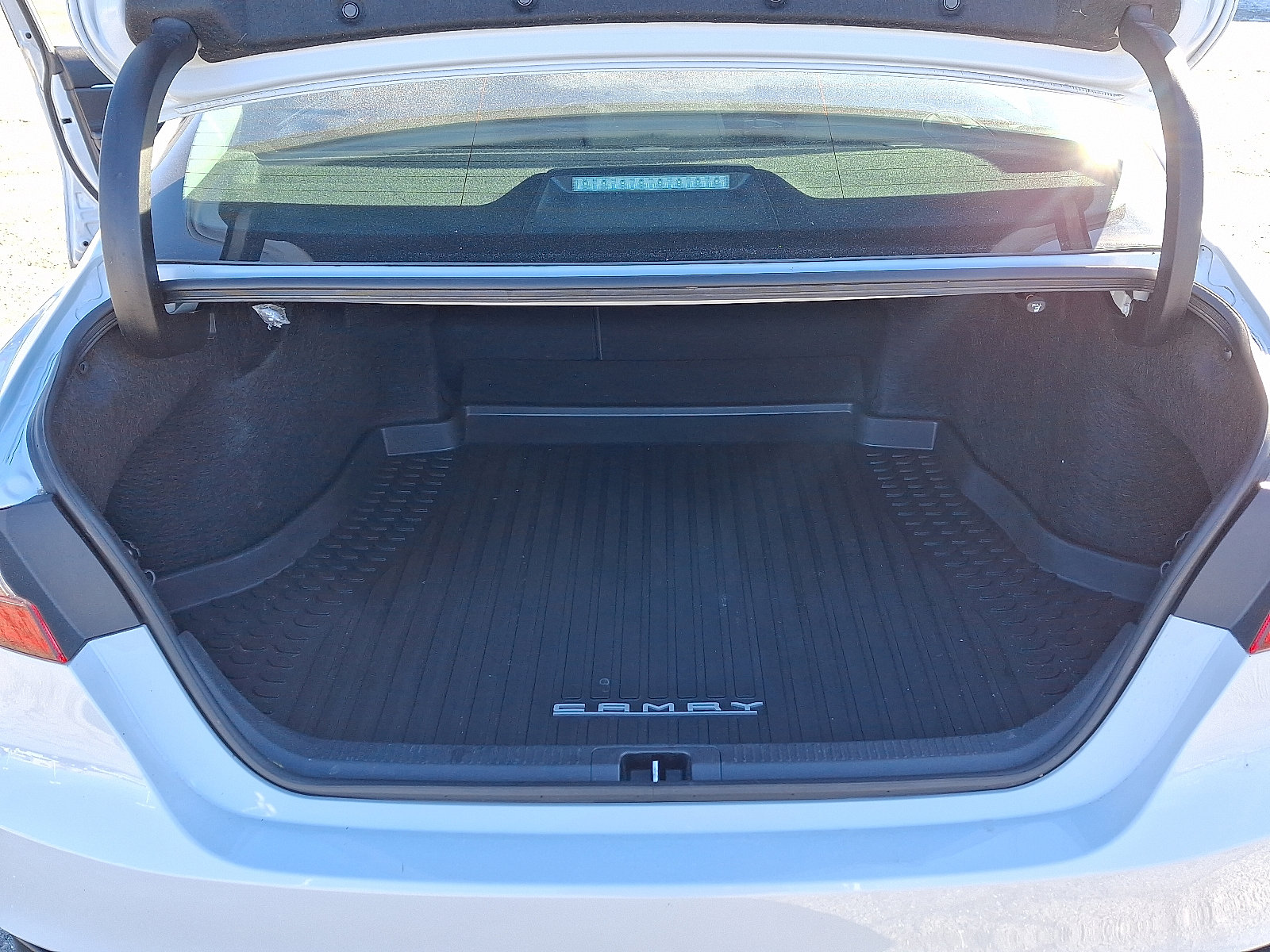 Certified 2023 Toyota Camry LE image 28