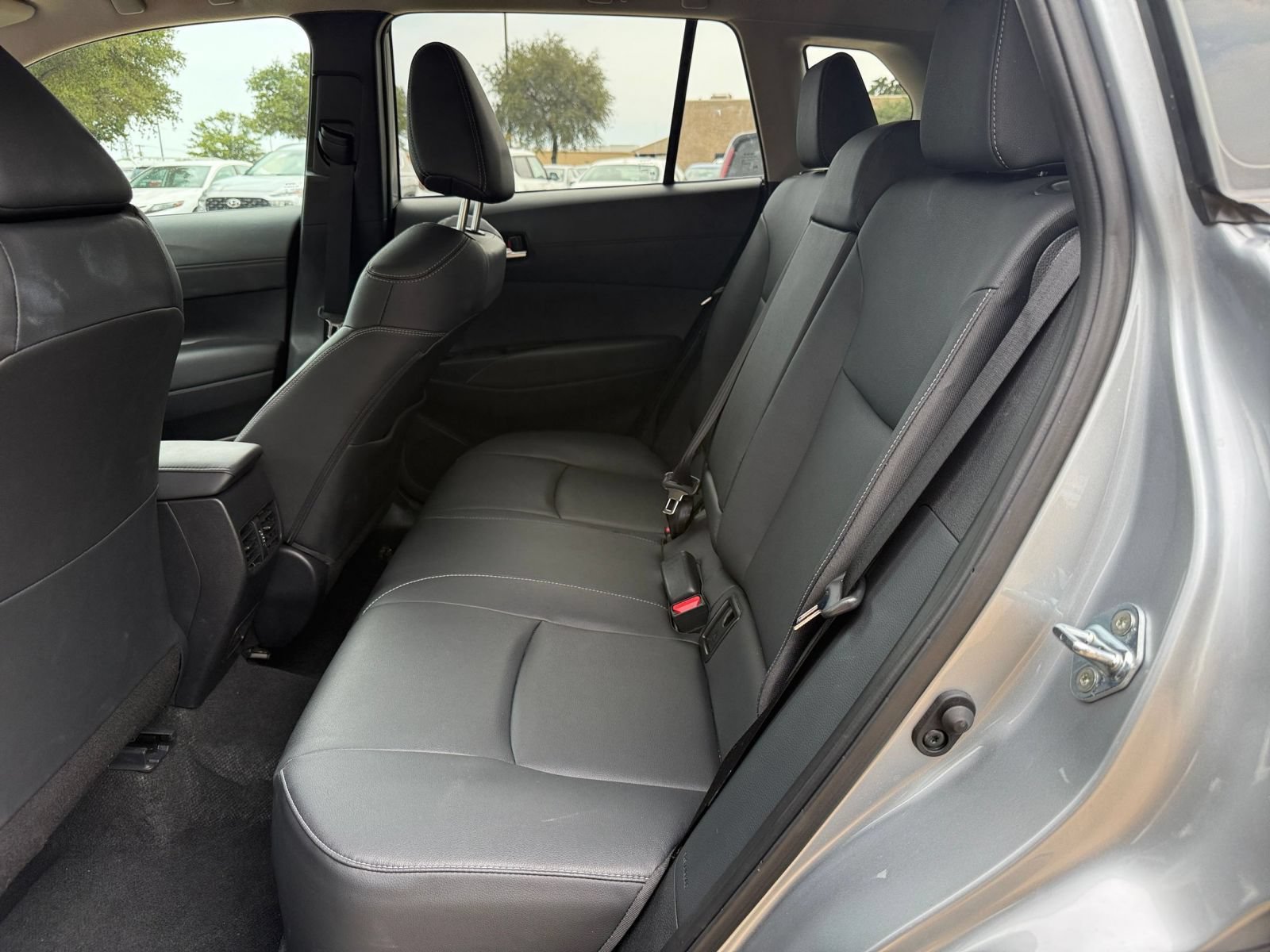 Used 2026 Toyota Corolla Cross XLE FWD image 26