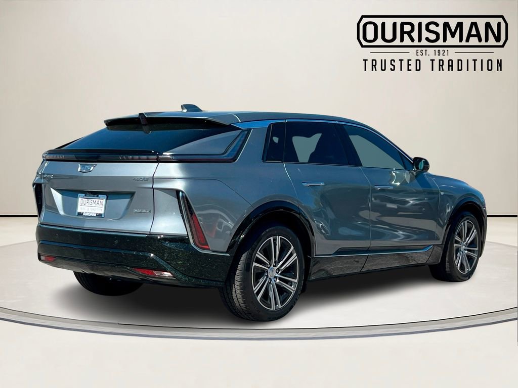 Used 2024 Cadillac Lyriq Luxury RWD image 5