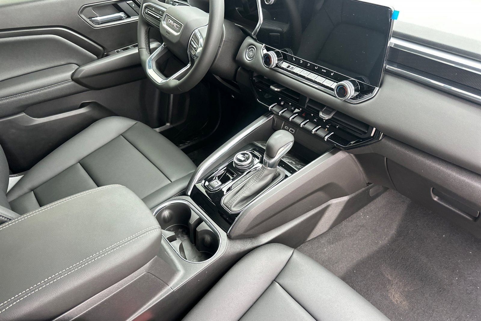 New 2026 GMC Canyon Elevation w/ Convenience Package image 16