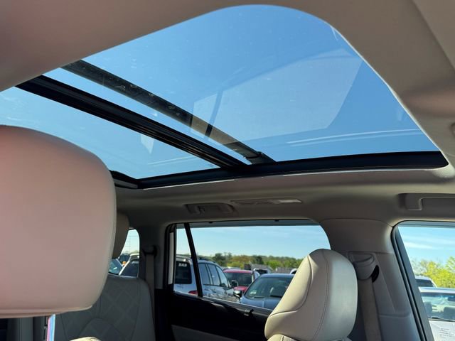 Used 2021 Toyota Highlander Platinum image 9