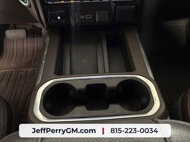 Used 2021 GMC Sierra 2500 Denali w/ Denali Ultimate Package AWD/4WD image 18