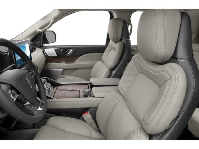 Used 2022 Lincoln Navigator L Reserve w/ Monochromatic Package RWD image 12