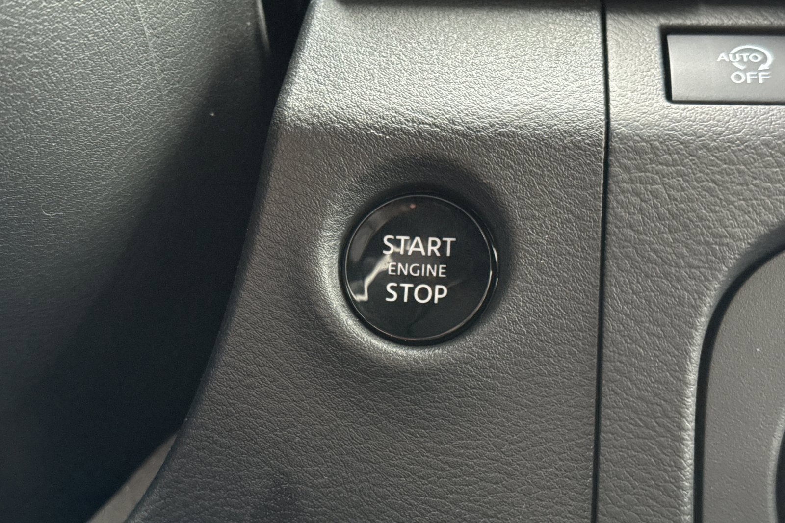 New 2026 Nissan Frontier SV w/ Tow Package image 18