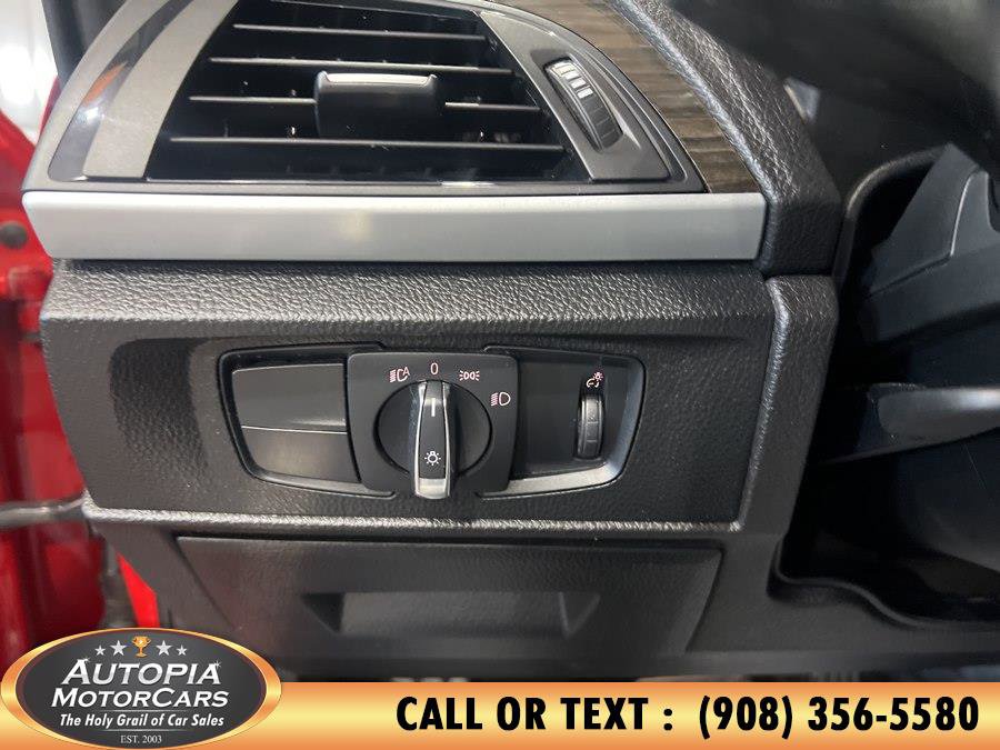 Used 2015 BMW M235i Coupe image 18