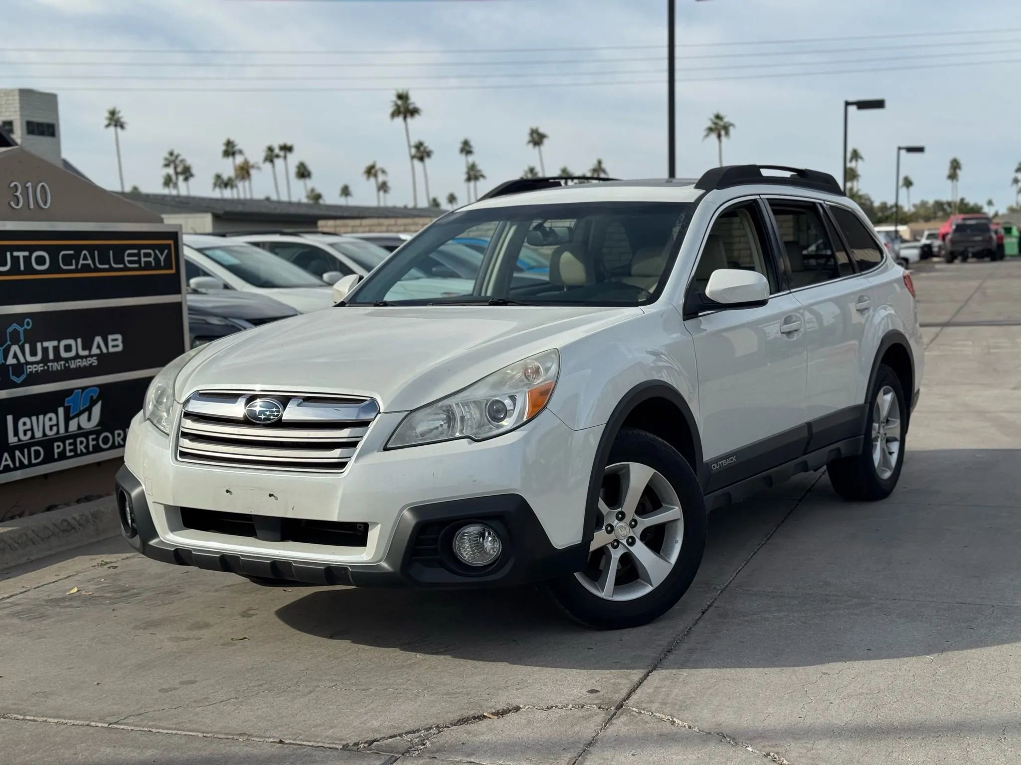 Used 2013 Subaru Outback 2.5i Limited w/ Moonroof Pkg