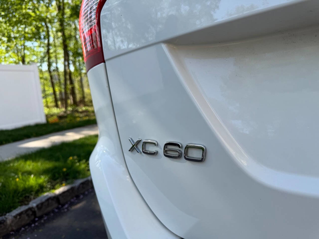 Used 2012 Volvo XC60 T6 AWD/4WD image 10