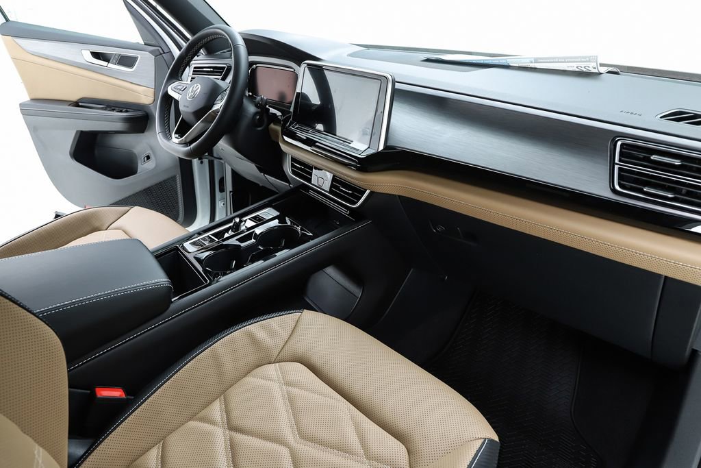 New 2026 Volkswagen Atlas Cross Sport SE image 72