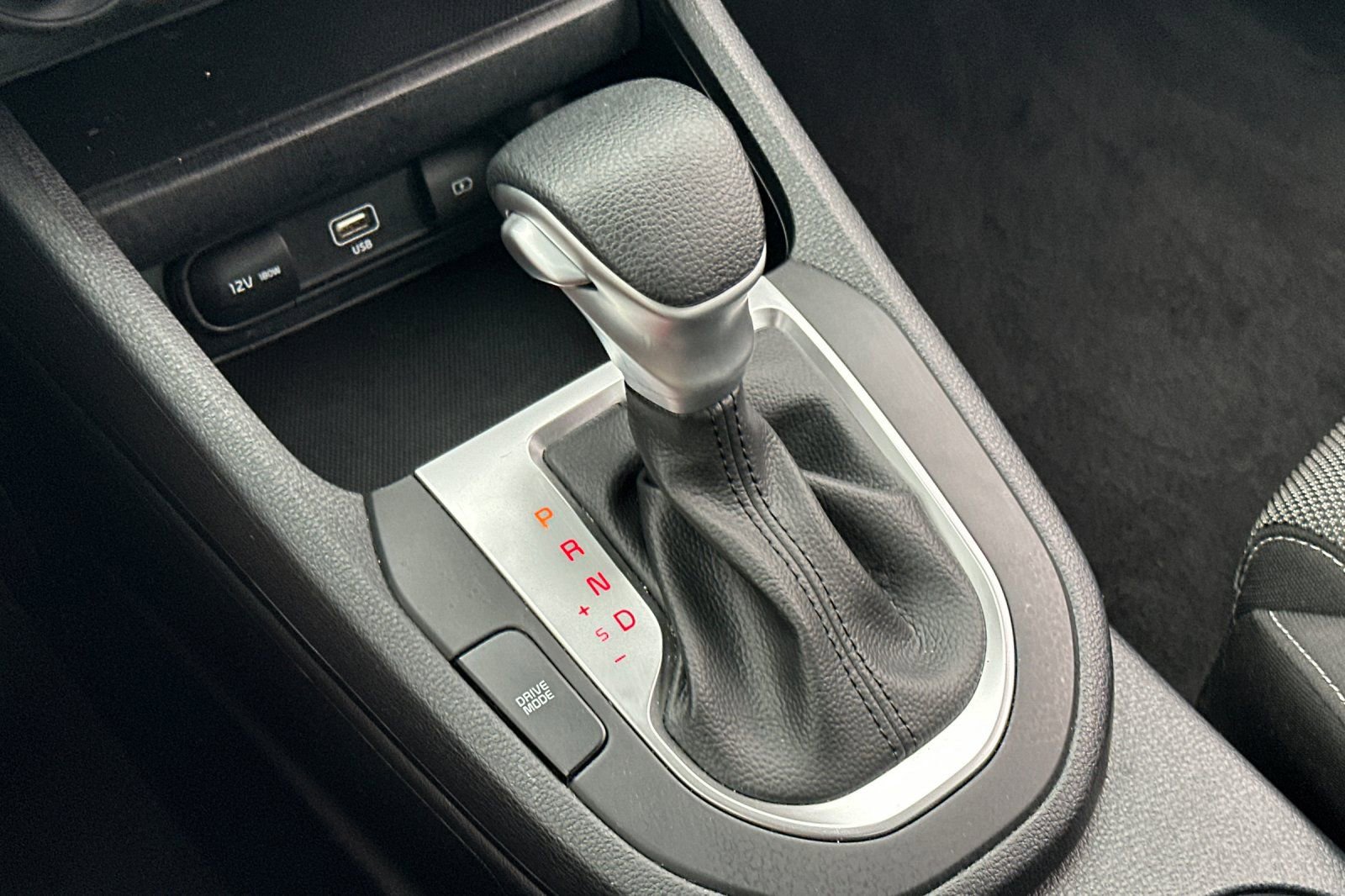 Certified 2024 Kia Forte LXS w/ LXS Technology Package FWD image 20