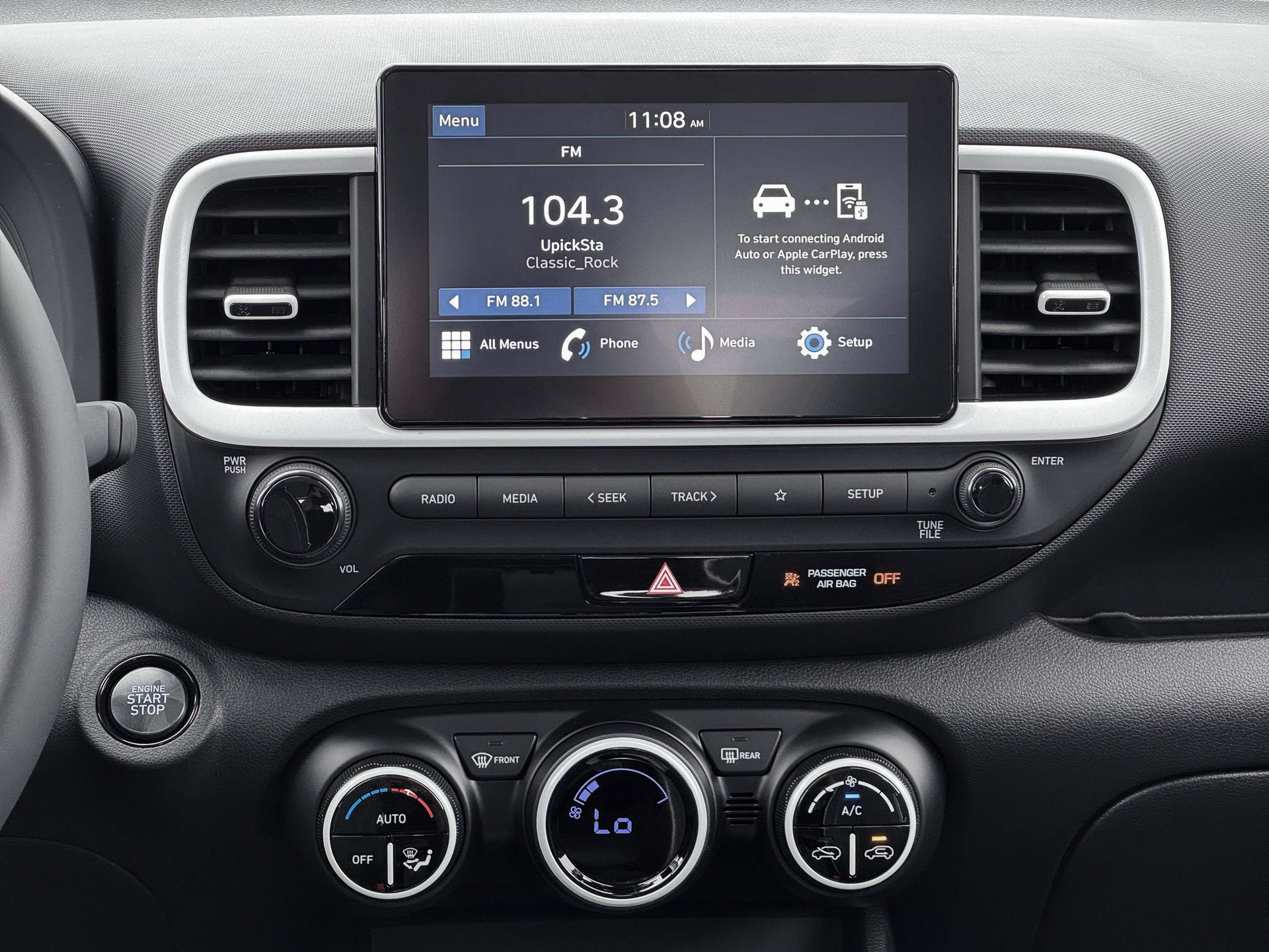 New 2026 Hyundai Venue SEL FWD image 19