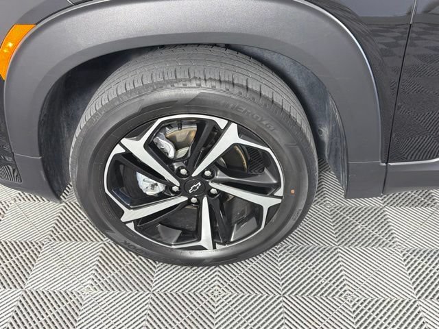 Used 2022 Chevrolet TrailBlazer RS AWD/4WD image 11