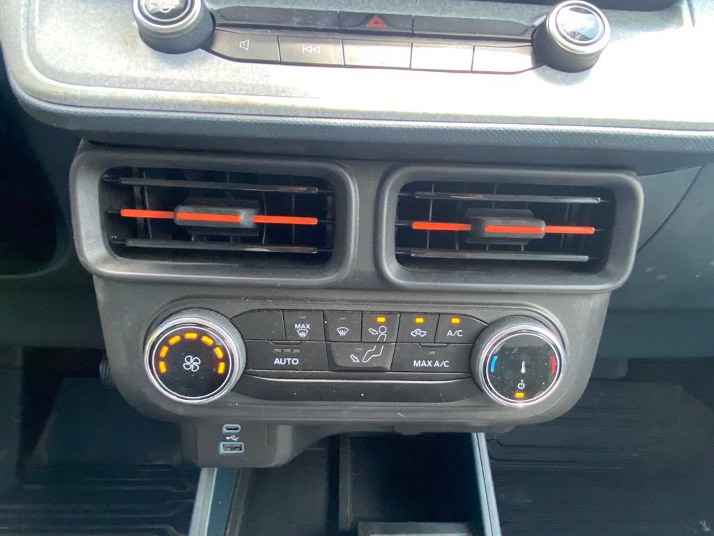 Used 2023 Ford Maverick XLT FWD image 31
