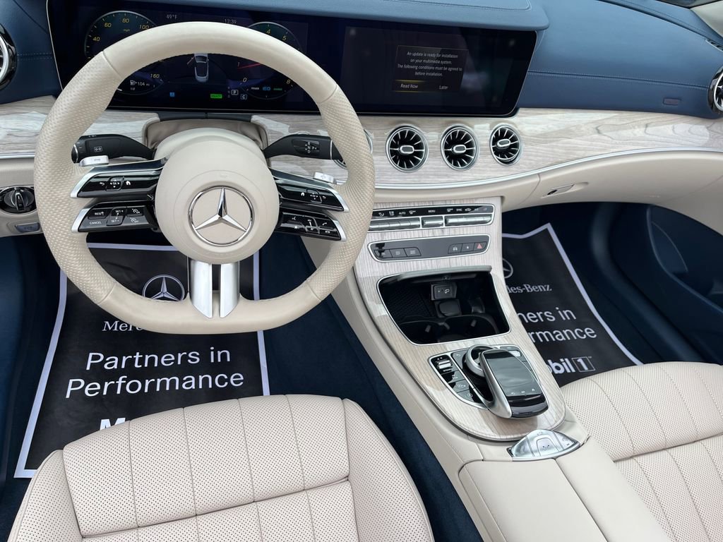 Used 2023 Mercedes-Benz E 450 Cabriolet image 10