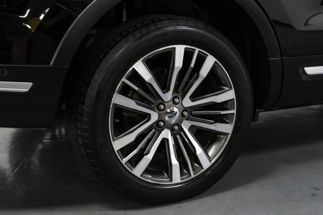 Used 2018 Ford Explorer Platinum image 53