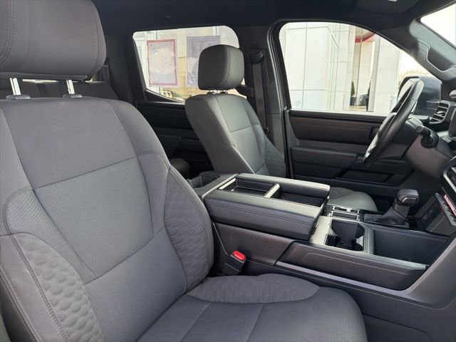 Certified 2025 Toyota Tundra SR w/ SR Tow Package image 30