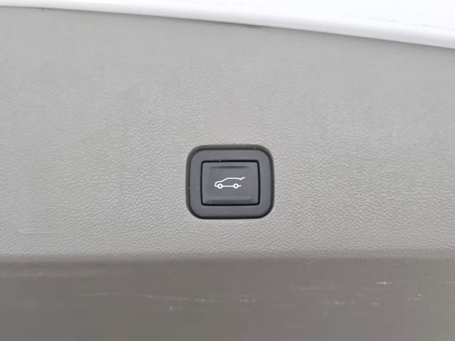 Used 2024 Cadillac XT6 Premium Luxury image 35