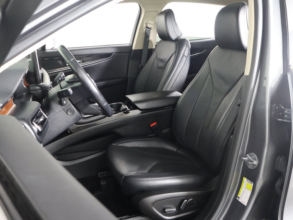 Used 2023 Lincoln Nautilus Reserve AWD/4WD image 33