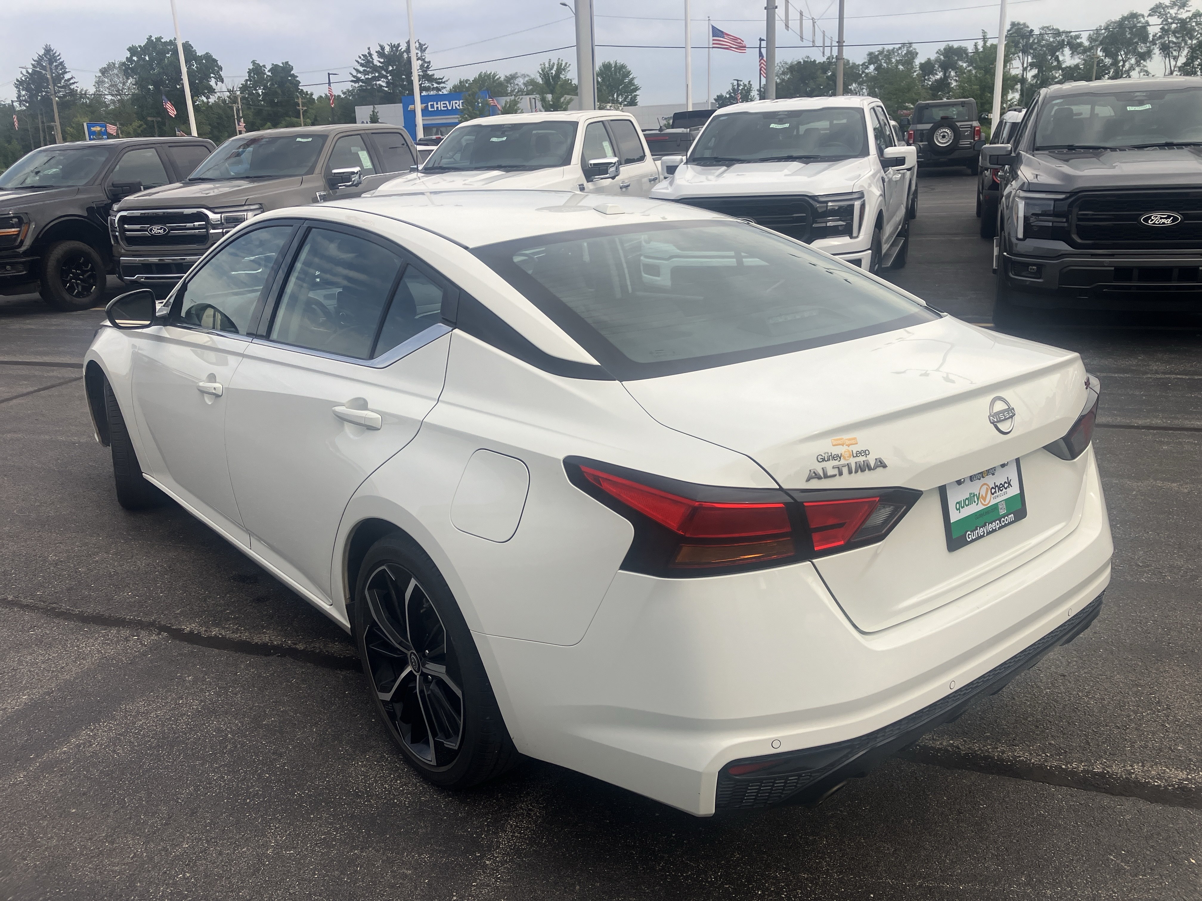 Used 2024 Nissan Altima 2.5 SR FWD image 5