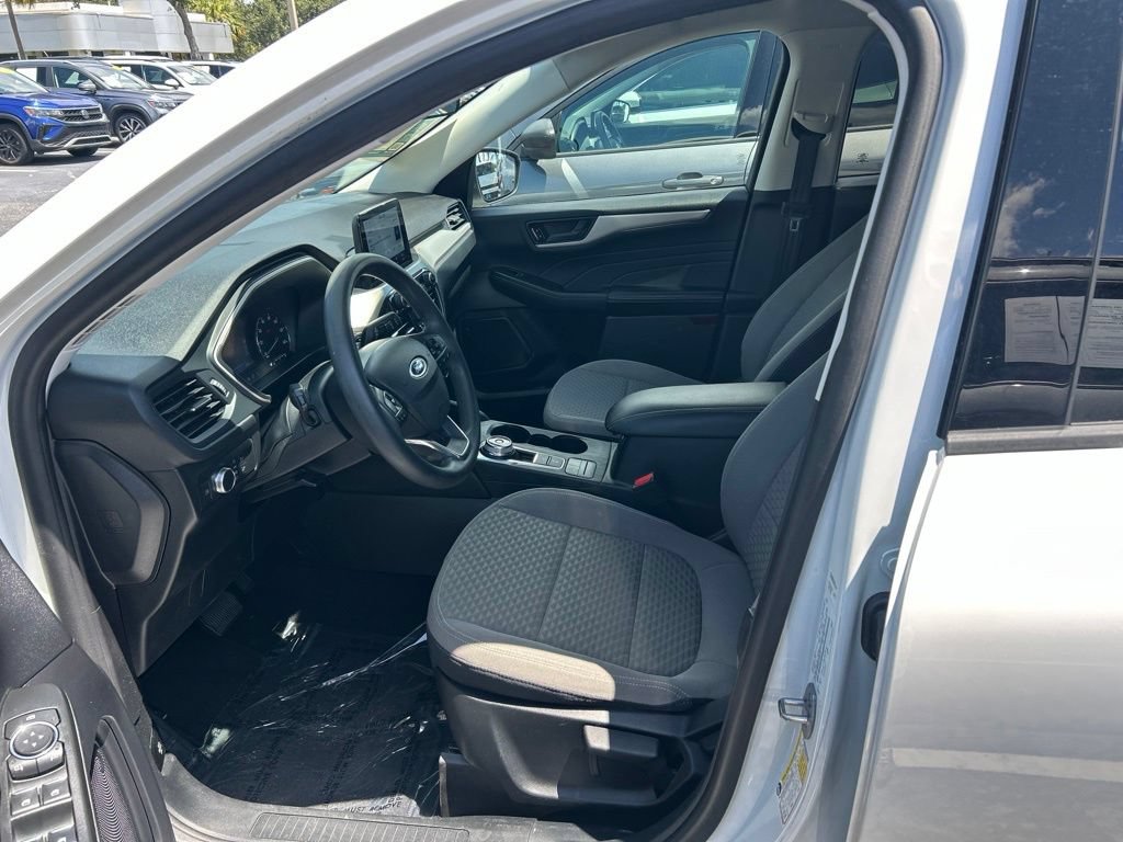 Used 2022 Ford Escape SE w/ SE Sport Appearance Package FWD image 15
