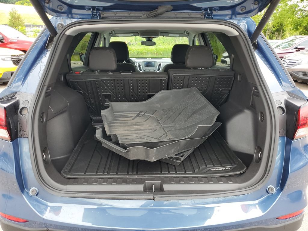 Used 2024 Chevrolet Equinox LT w/ LPO, Floor Liner Package FWD image 7