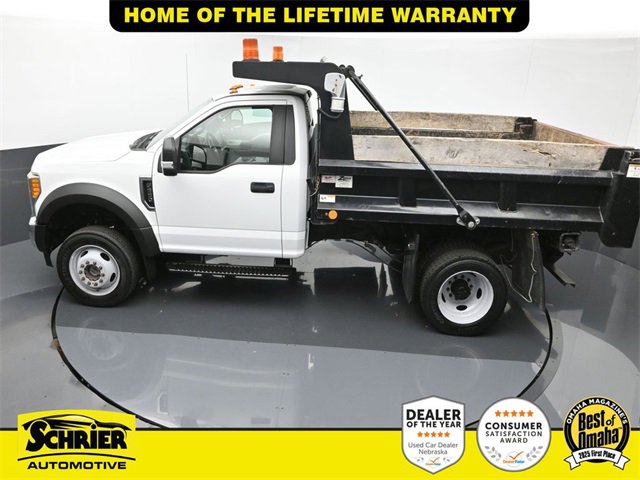 Used 2017 Ford F550 XL w/ Power Equipment Group image 85