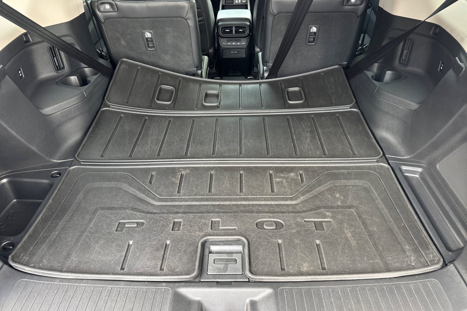 Certified 2024 Honda Pilot Touring image 25