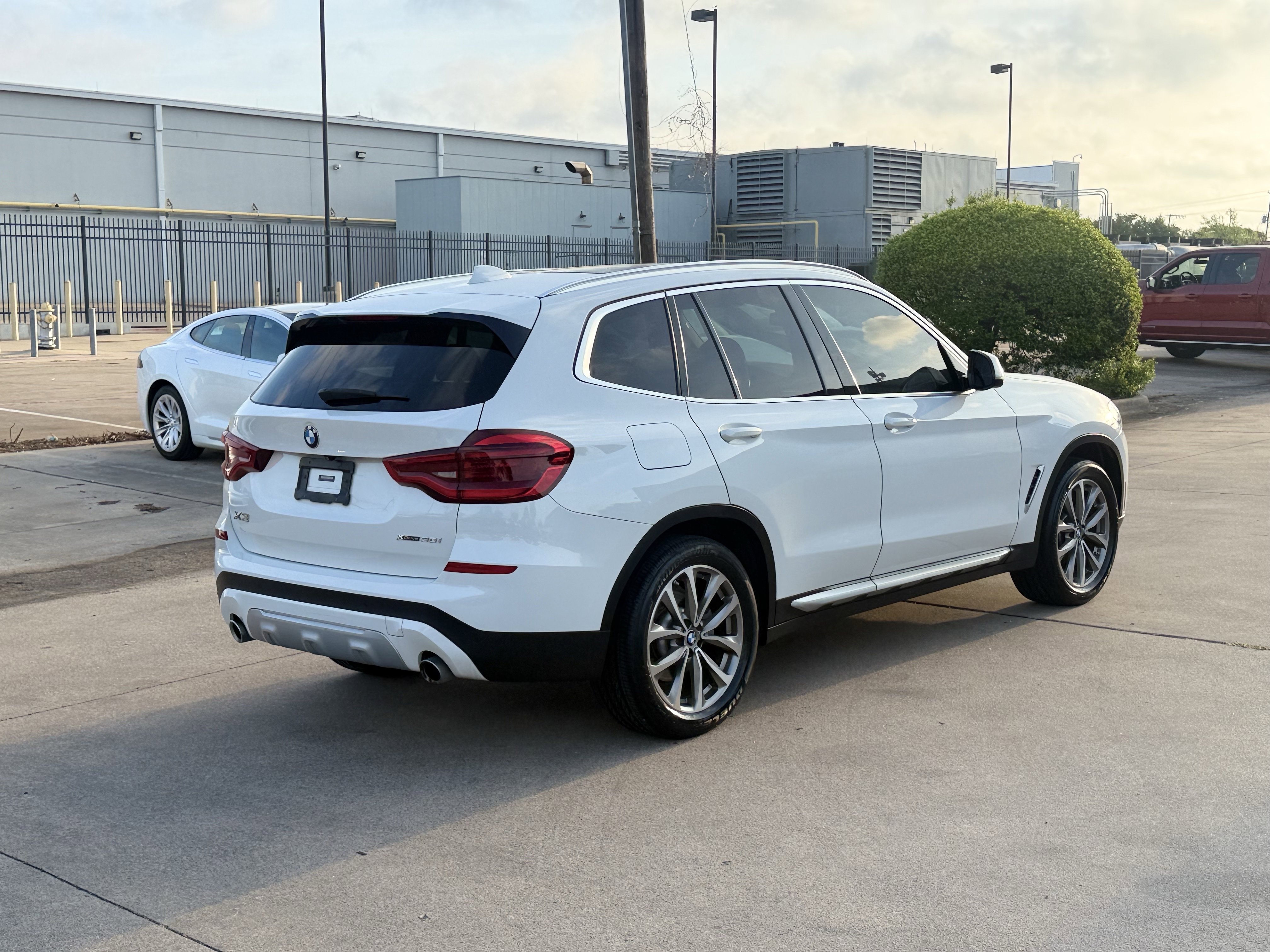 Used 2019 BMW X3 xDrive30i w/ Convenience Package image 6