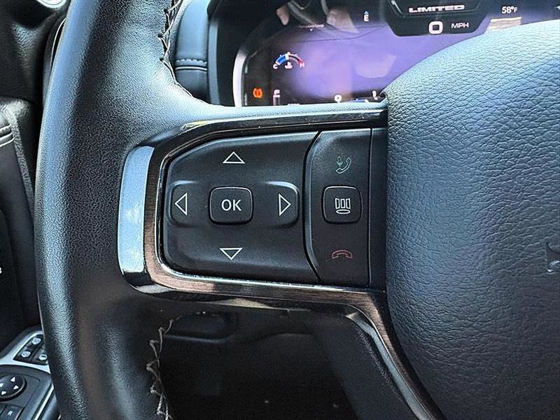 Used 2024 RAM 2500 Limited image 32